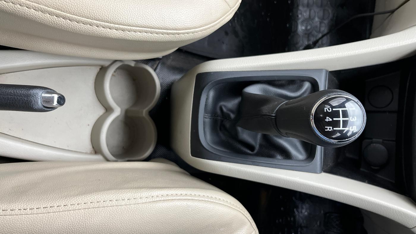 2019 Maruti Celerio VXI, Petrol, Manual, 60,700 km, Gear Lever