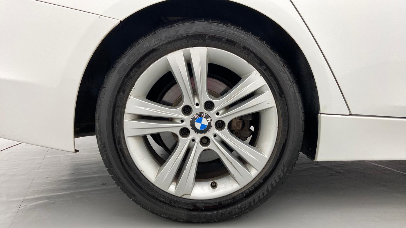 2014 BMW 3 Series 320D SPORTLINE, Diesel, Automatic, 77,316 km, Right Rear Wheel