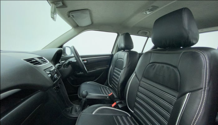 2014 Maruti Swift VXI, Petrol, Manual, 71,083 km, Right Side Front Door Cabin