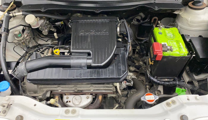 2014 Maruti Swift VXI, Petrol, Manual, 71,083 km, Open Bonet