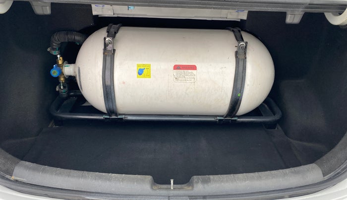 2023 Hyundai AURA SX 1.2 CNG, CNG, Manual, 59,761 km, Boot Inside