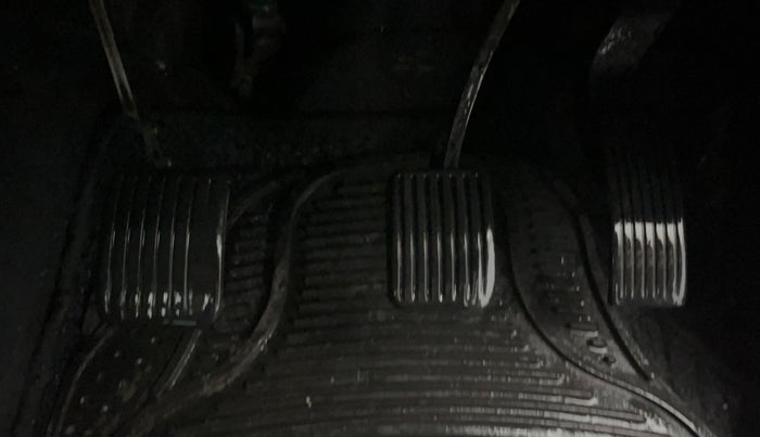 2014 Hyundai Grand i10 MAGNA 1.2 KAPPA VTVT, Petrol, Manual, 1,01,764 km, Pedals