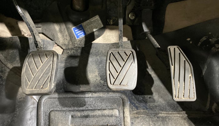 2019 Maruti Dzire VXI, Petrol, Manual, 84,440 km, Pedals