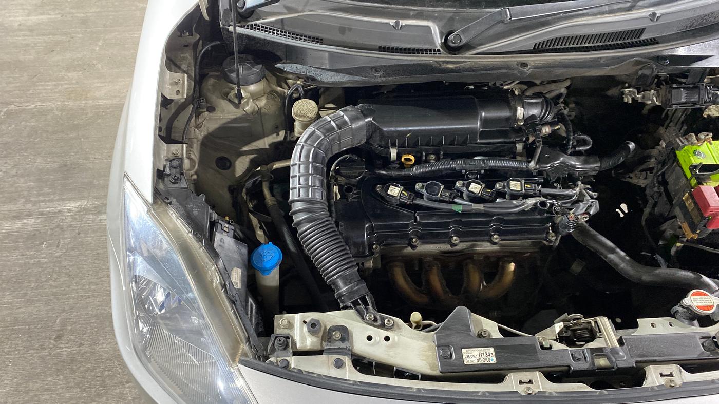 2019 Maruti Dzire VXI, Petrol, Manual, 84,400 km, Engine View - Right