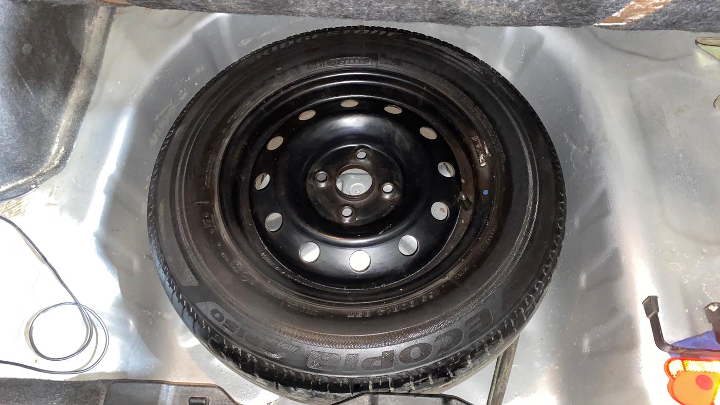 2019 Maruti Dzire VXI, Petrol, Manual, 84,400 km, Spare Tyre