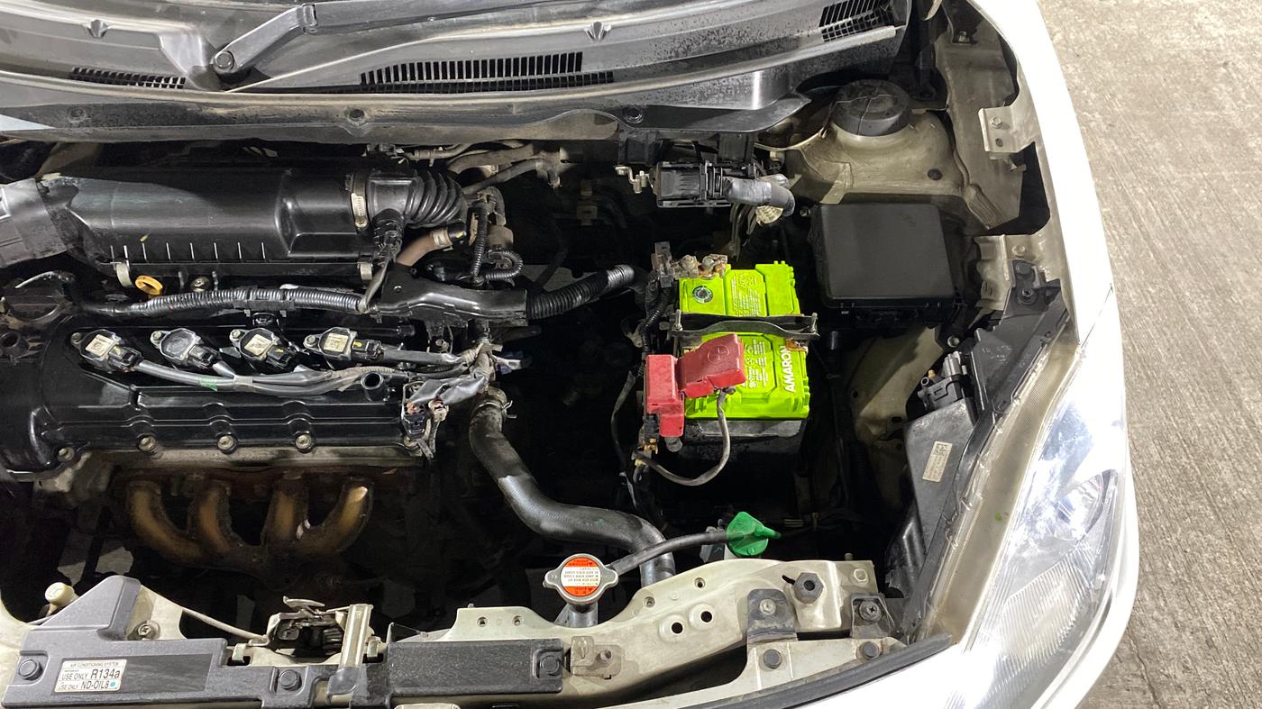 2019 Maruti Dzire VXI, Petrol, Manual, 84,400 km, Engine View - Left