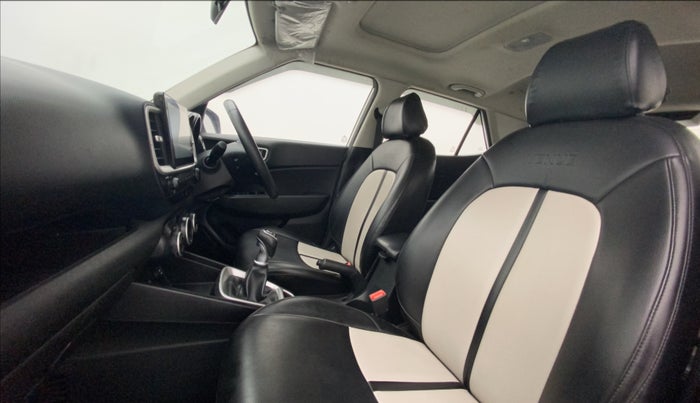 2019 Hyundai VENUE SX 1.0 TURBO, Petrol, Manual, 49,886 km, Right Side Front Door Cabin