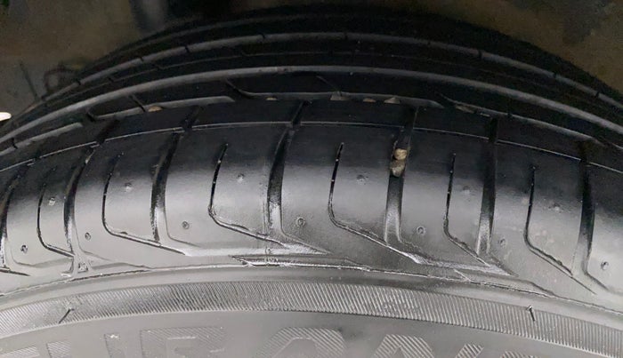 2019 Hyundai VENUE SX 1.0 TURBO, Petrol, Manual, 49,886 km, Right Rear Tyre Tread