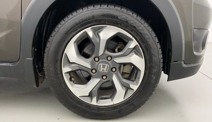 2016 Honda BR-V 1.5 i-VTEC V, Petrol, Manual, 91,899 km, Right Front Wheel