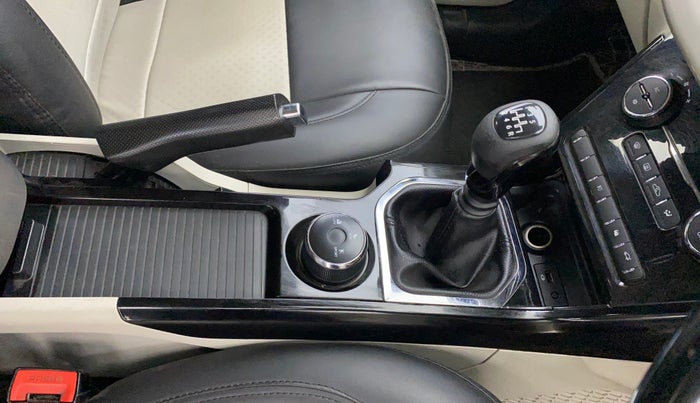 2023 Tata NEXON XZ PLUS DIESEL SUNROOF, Diesel, Manual, 78,294 km, Gear Lever