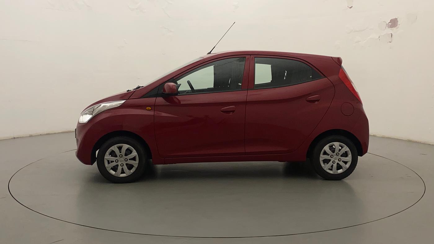 2016 Hyundai Eon SPORTZ, Petrol, Manual, 26,122 km, Left Side