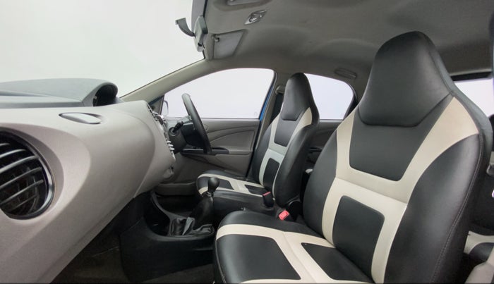 2011 Toyota Etios Liva G, Petrol, Manual, 27,389 km, Right Side Front Door Cabin