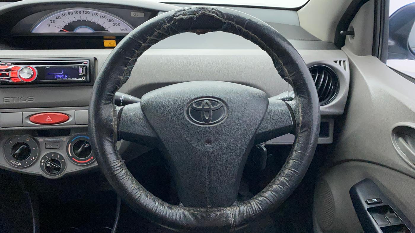 2011 Toyota Etios Liva G, Petrol, Manual, 27,389 km, Steering Wheel Close Up