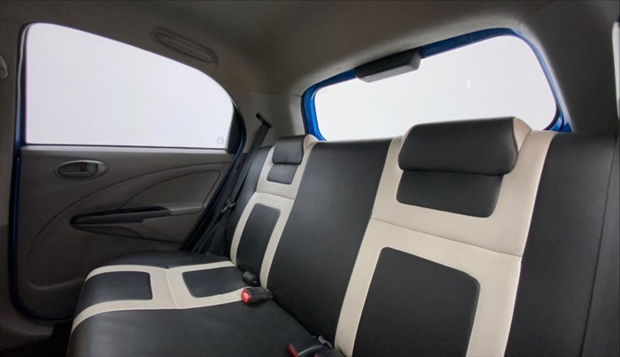 2011 Toyota Etios Liva G, Petrol, Manual, 27,389 km, Right Side Rear Door Cabin