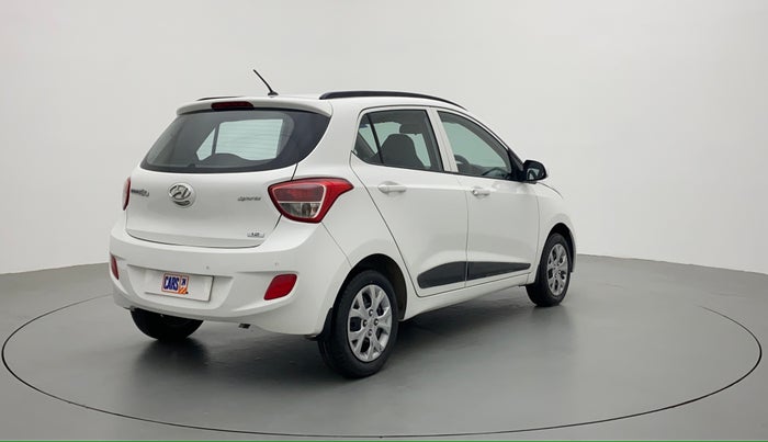 2015 Hyundai Grand i10 SPORTZ 1.2 KAPPA VTVT, Petrol, Manual, 39,779 km, Right Back Diagonal