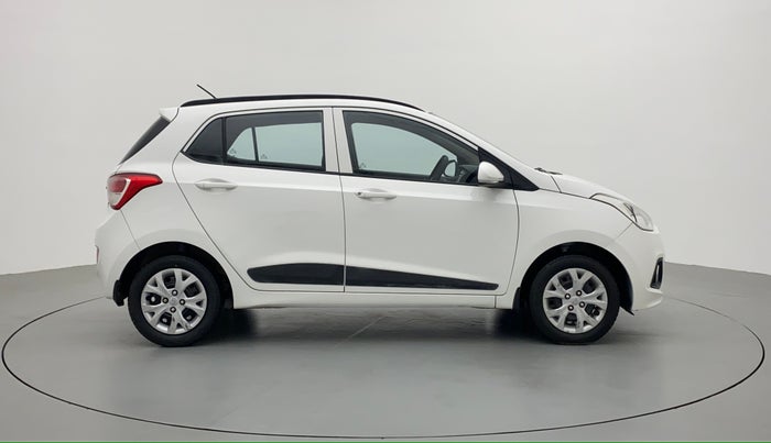 2015 Hyundai Grand i10 SPORTZ 1.2 KAPPA VTVT, Petrol, Manual, 39,779 km, Right Side