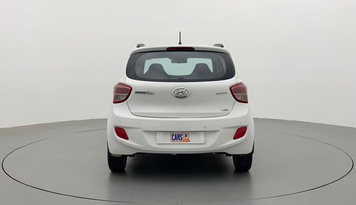 2015 Hyundai Grand i10 SPORTZ 1.2 KAPPA VTVT, Petrol, Manual, 39,779 km, Back/Rear