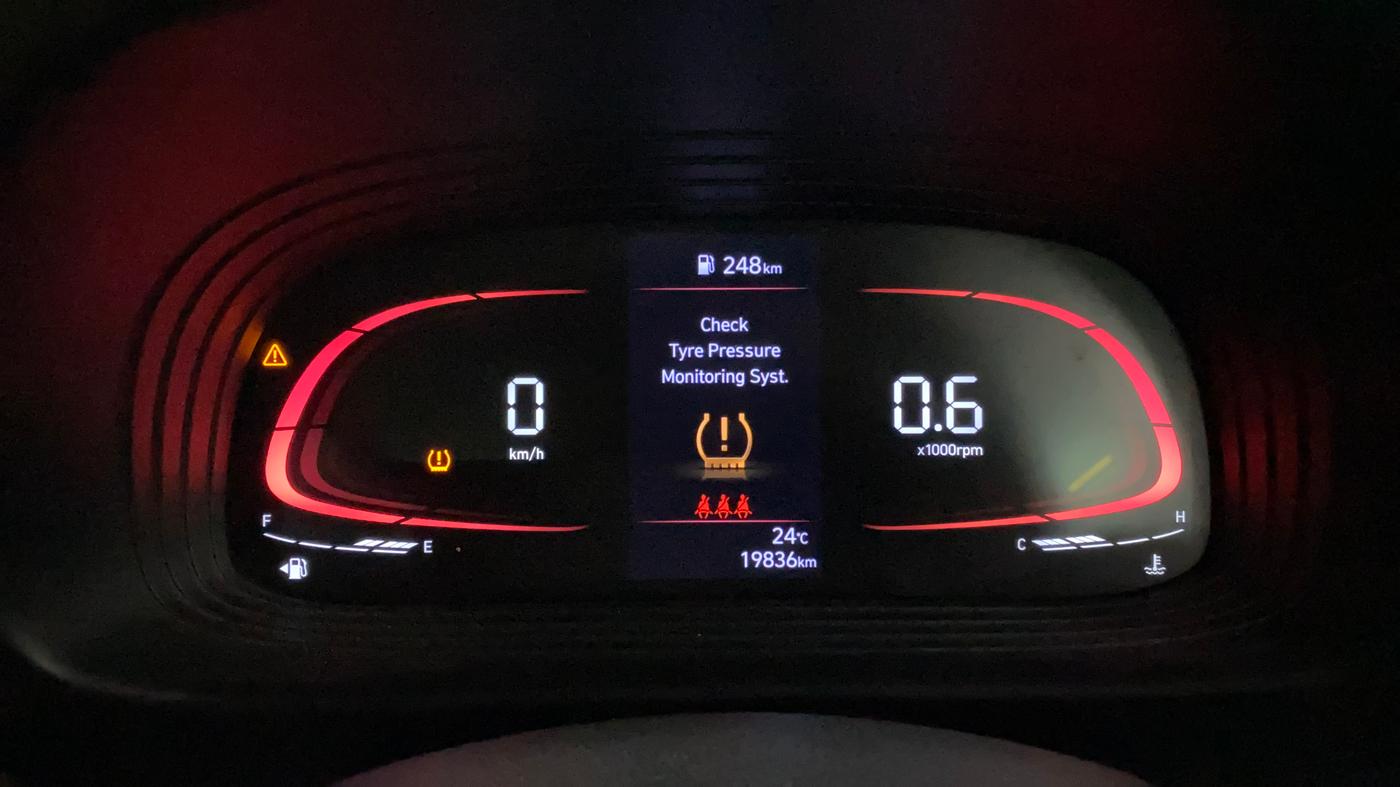 2023 Hyundai VENUE SX 1.2 PETROL, Petrol, Manual, 19,848 km, Odometer Image