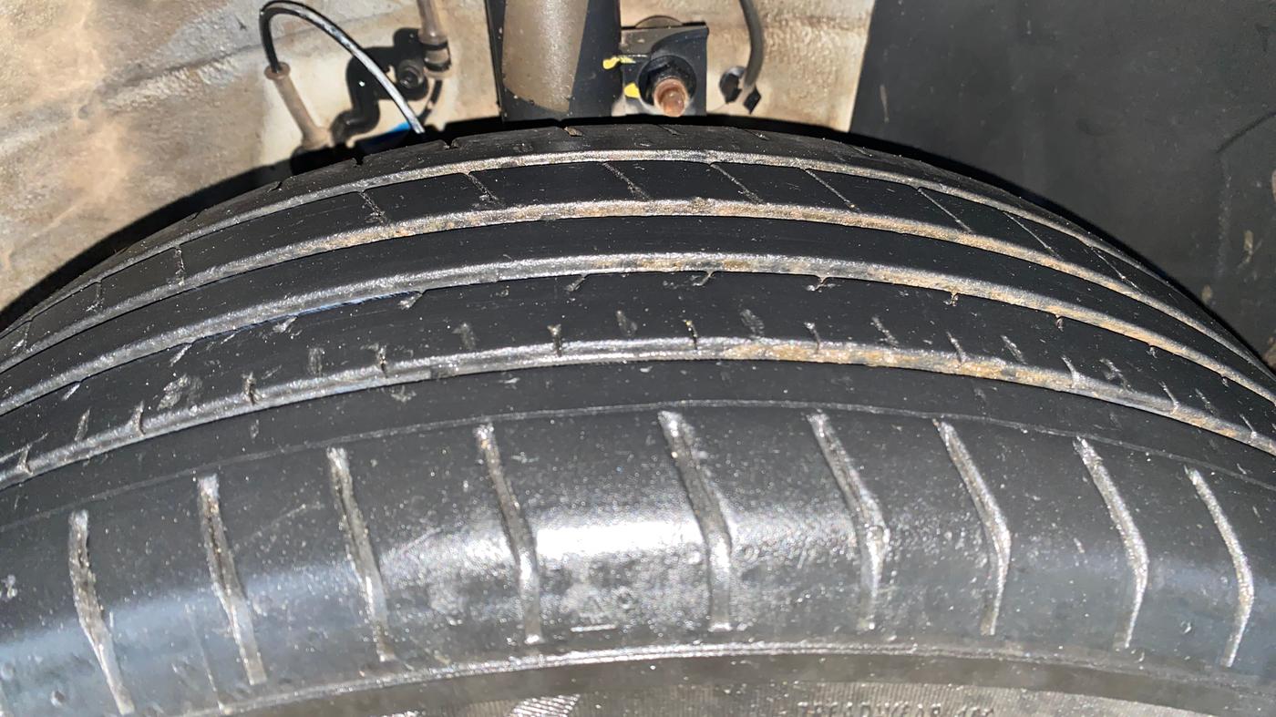2023 Hyundai VENUE SX 1.2 PETROL, Petrol, Manual, 19,848 km, Right Front Tyre Tread