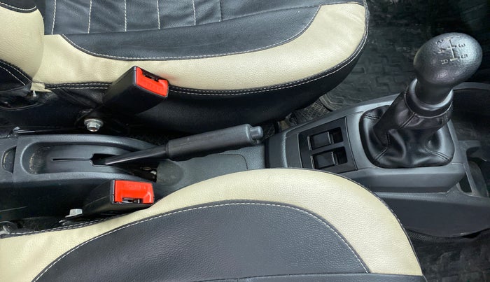 2018 Maruti Alto 800 VXI, Petrol, Manual, 28,342 km, Gear Lever