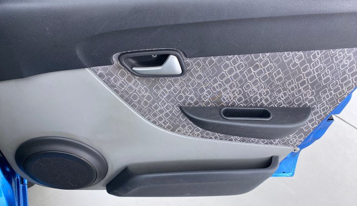 2018 Maruti Alto 800 VXI, Petrol, Manual, 28,342 km, Driver Side Door Panels Control