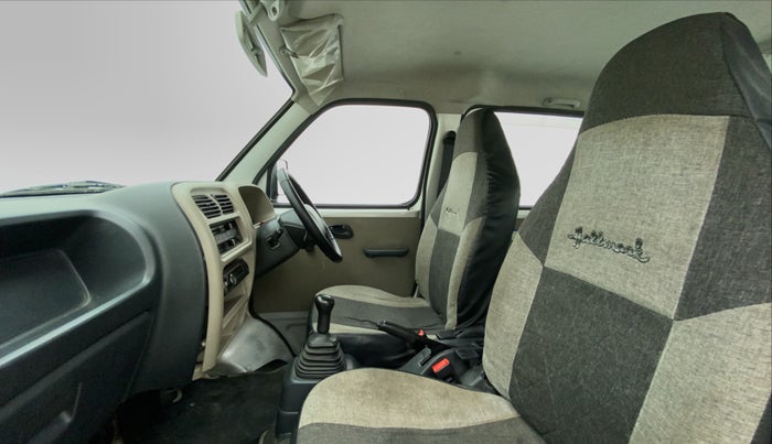 2016 Maruti Eeco 5 STR CNG WITH AC PLUSHTR, CNG, Manual, 52,153 km, Right Side Front Door Cabin