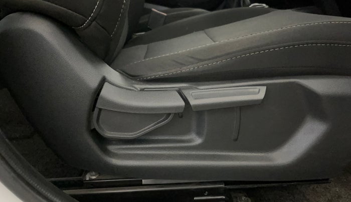 2024 Hyundai EXTER EX 1.2 MT, Petrol, Manual, 11,986 km, Driver Side Adjustment Panel