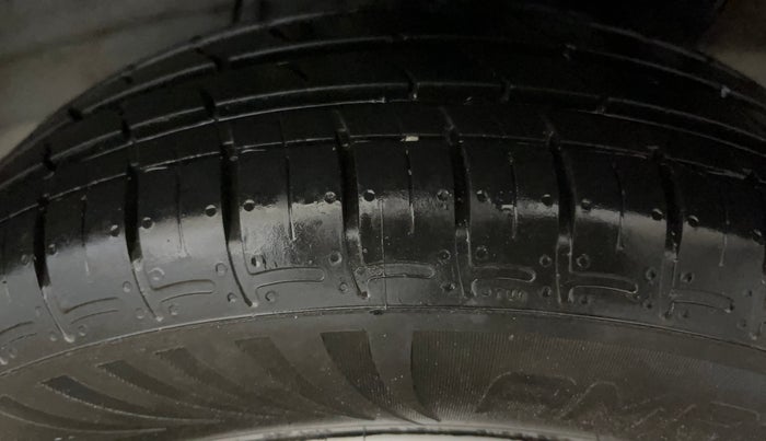 2024 Hyundai EXTER EX 1.2 MT, Petrol, Manual, 11,986 km, Left Rear Tyre Tread