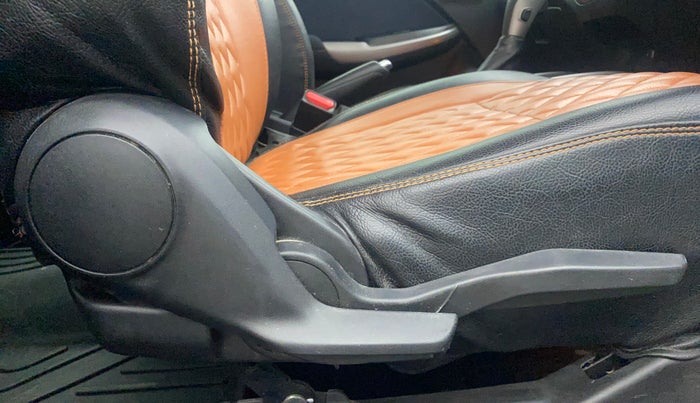 2019 Maruti Baleno ALPHA CVT PETROL 1.2, Petrol, Automatic, 40,882 km, Driver Side Adjustment Panel