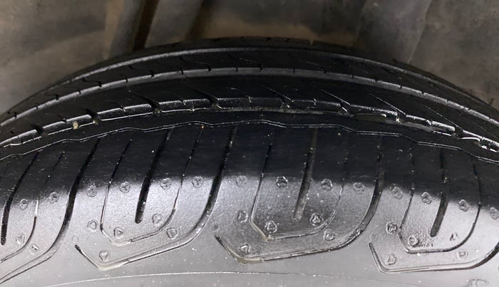 2013 Honda City S AT, Petrol, Automatic, 70,884 km, Left Rear Tyre Tread