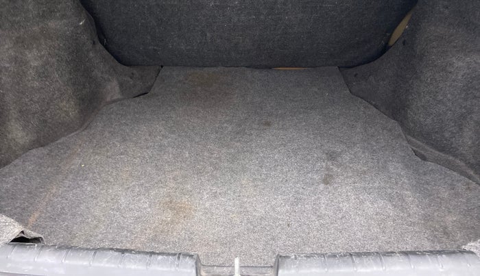 2013 Honda City S AT, Petrol, Automatic, 70,884 km, Boot Inside