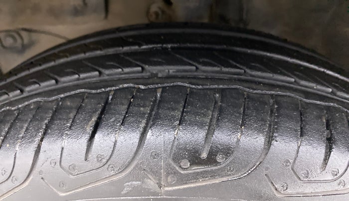2013 Honda City S AT, Petrol, Automatic, 70,884 km, Left Front Tyre Tread