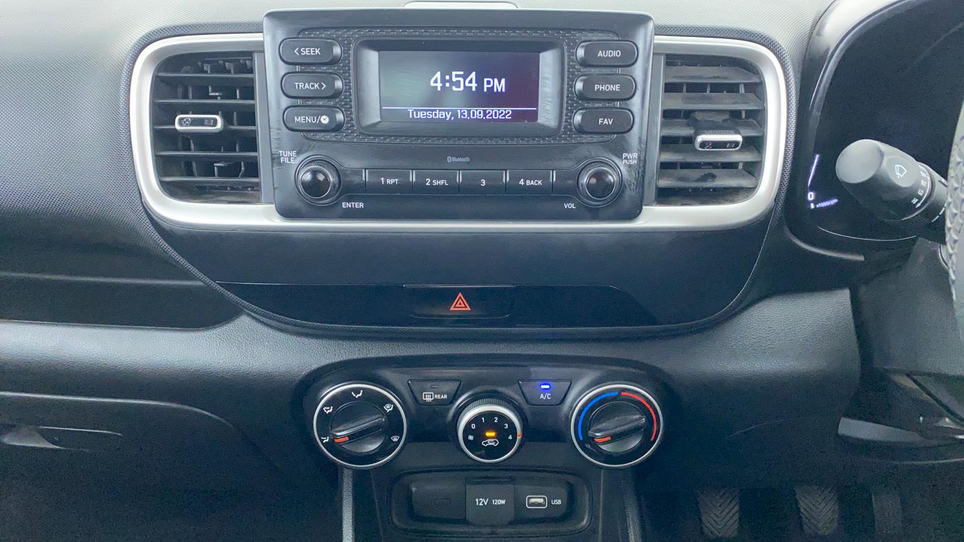 2022 Hyundai VENUE S MT 1.2 KAPPA, Petrol, Manual, 15,163 km, Air Conditioner