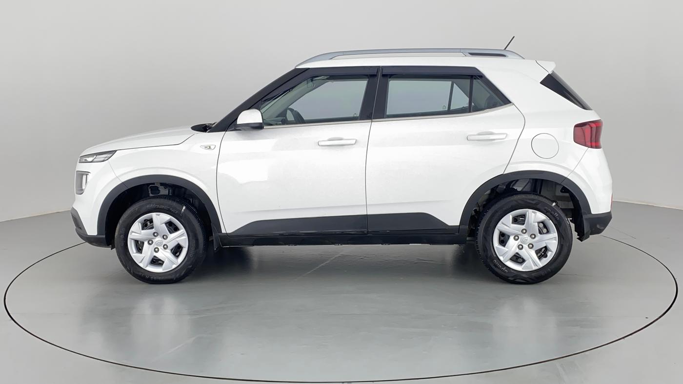 2022 Hyundai VENUE S MT 1.2 KAPPA, Petrol, Manual, 15,163 km, Left Side