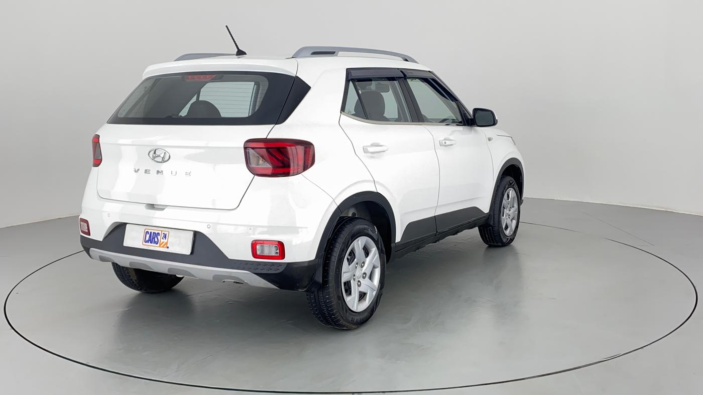 2022 Hyundai VENUE S MT 1.2 KAPPA, Petrol, Manual, 15,163 km, Right Back Diagonal