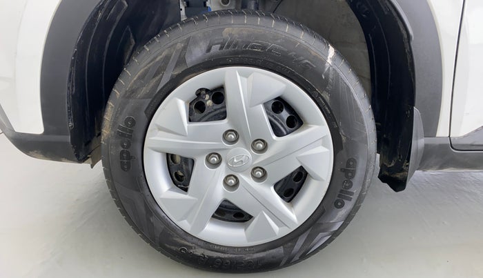 2022 Hyundai VENUE S MT 1.2 KAPPA, Petrol, Manual, 15,163 km, Left Front Wheel