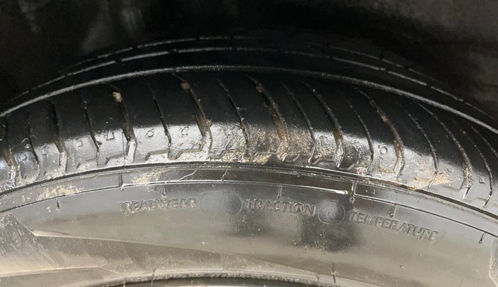 2018 Honda BR-V 1.5L I-VTEC S, Petrol, Manual, 56,546 km, Right Rear Tyre Tread