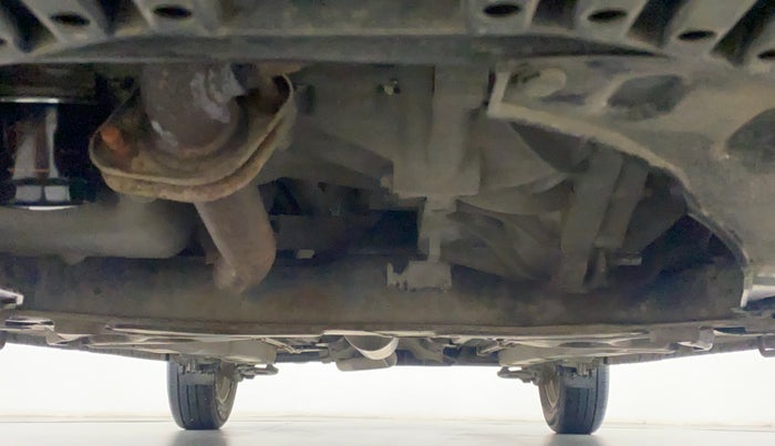 2015 Maruti Ciaz ZXI, Petrol, Manual, 13,325 km, Front Underbody