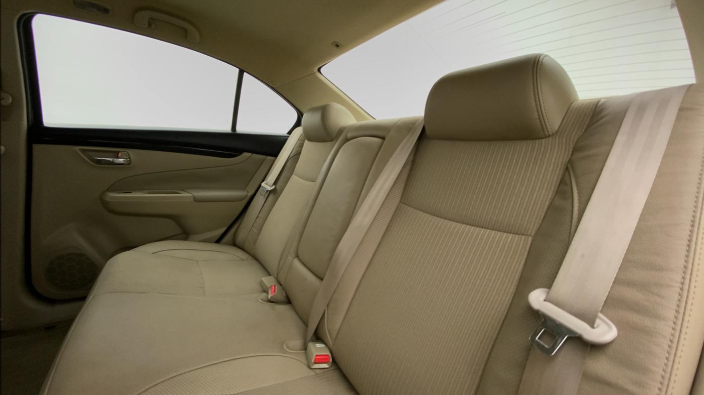 2015 Maruti Ciaz ZXI, Petrol, Manual, 13,325 km, Right Side Rear Door Cabin