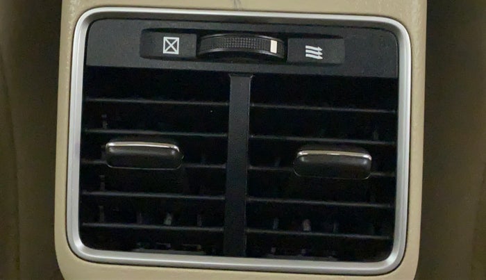 2015 Maruti Ciaz ZXI, Petrol, Manual, 13,325 km, Rear AC Vents