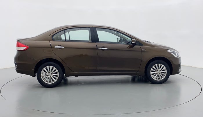 2015 Maruti Ciaz ZXI, Petrol, Manual, 13,325 km, Right Side