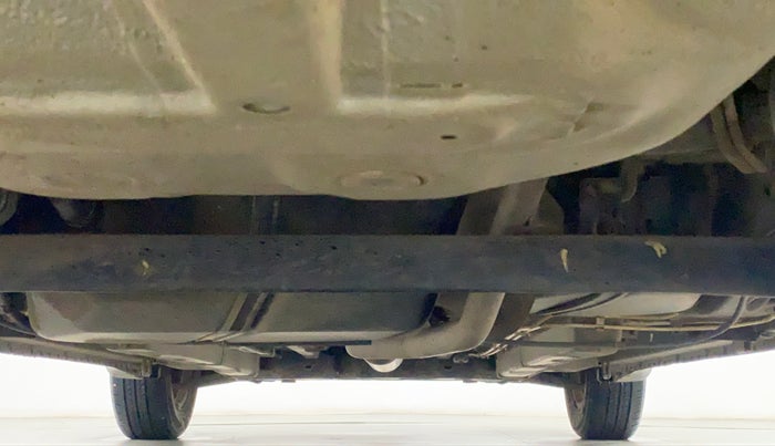 2015 Maruti Ciaz ZXI, Petrol, Manual, 13,325 km, Rear Underbody