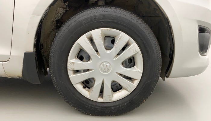 2013 Maruti Swift Dzire VXI, Petrol, Manual, 88,740 km, Right Front Wheel
