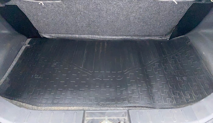 2017 Maruti Alto K10 VXI P, Petrol, Manual, 49,691 km, Boot Inside