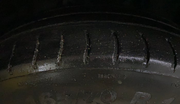 2014 Nissan Micra XL PETROL, Petrol, Manual, 1,03,612 km, Right Front Tyre Tread