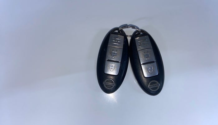 2014 Nissan Micra XL PETROL, Petrol, Manual, 1,03,612 km, Key Close Up