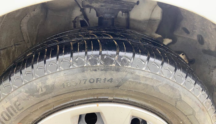 2019 Hyundai Elite i20 MAGNA PLUS 1.2, CNG, Manual, 95,276 km, Right Front Tyre Tread