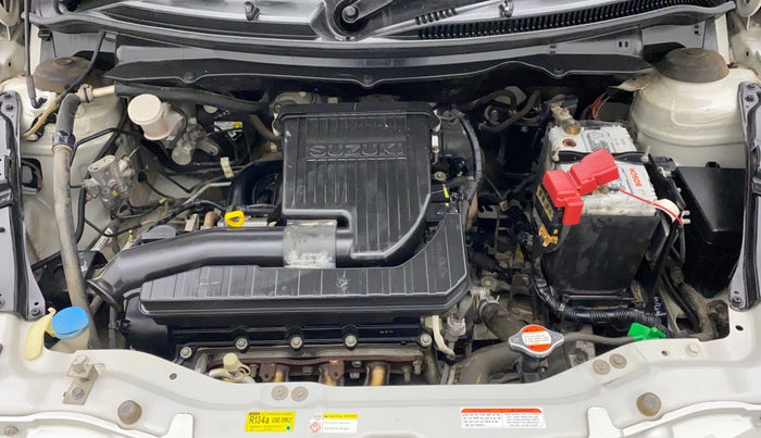 2017 Maruti Swift VXI, Petrol, Manual, 77,307 km, Open Bonet