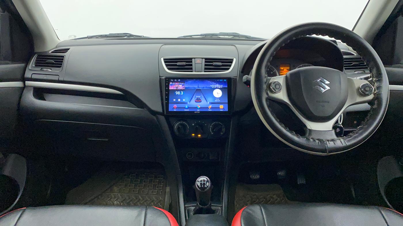 2017 Maruti Swift VXI, Petrol, Manual, 77,307 km, Dashboard
