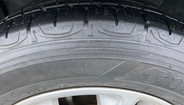 2019 Jeep Compass 2.0 LIMITED, Diesel, Manual, 21,537 km, Left Front Tyre Tread